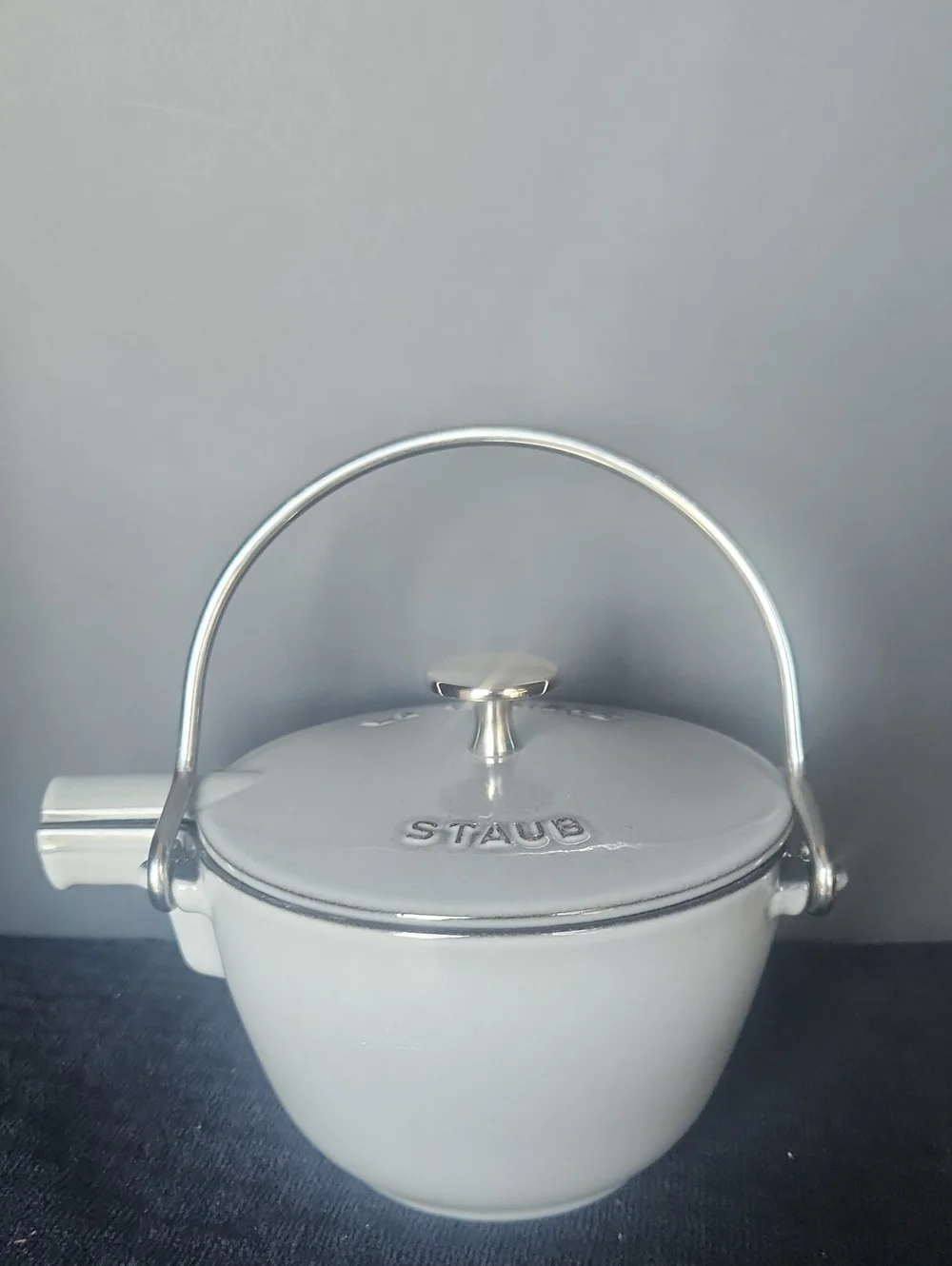 Staub slte grey